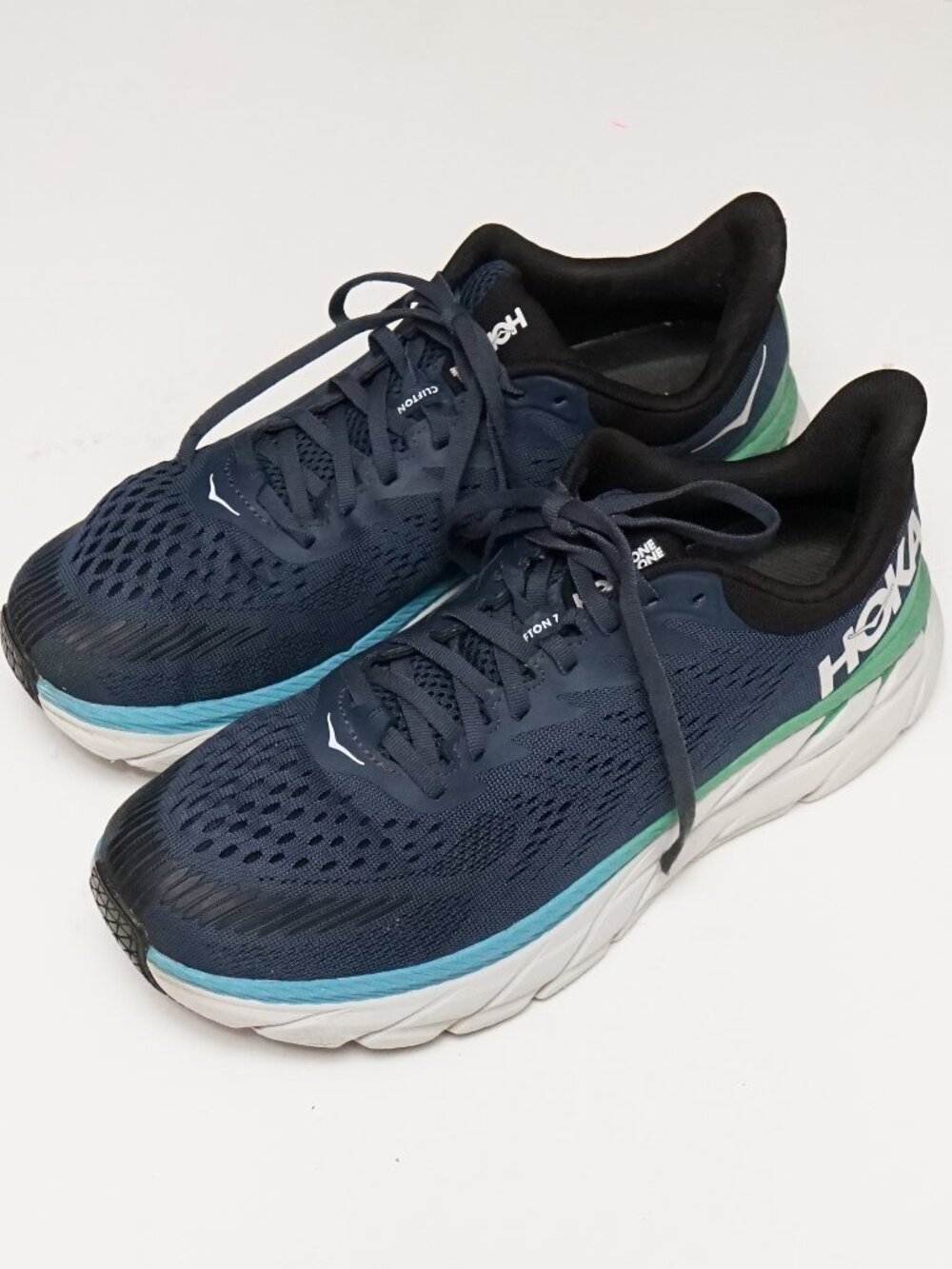 HOKA Clifton 7 Running Shoes Men’s Size US 9.5 Blue Cushioned Athletic Sneakers